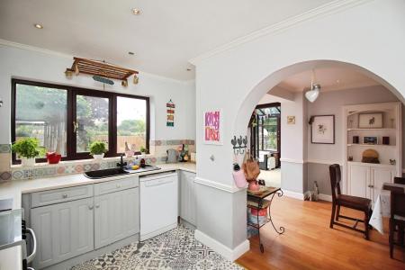 4 bedroom Detached house for sale in Arnolds Crescent, Newbold Verdon, LE9