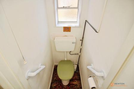 3 bedroom Semi-detached house for sale in Oakcroft Avenue, Kirby Muxloe, LE9