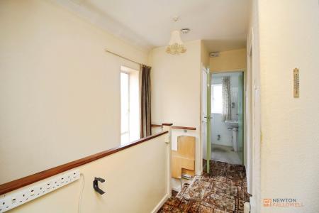 3 bedroom Semi-detached house for sale in Oakcroft Avenue, Kirby Muxloe, LE9