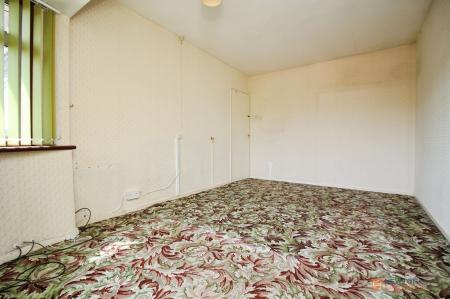 3 bedroom Semi-detached house for sale in Oakcroft Avenue, Kirby Muxloe, LE9
