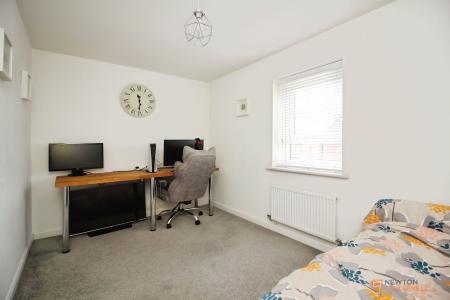 2 bedroom Semi-detached house for sale in Ettrick Way, Lubbesthorpe, LE19