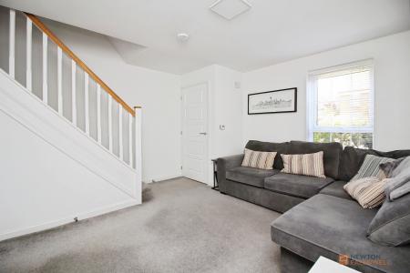 2 bedroom Semi-detached house for sale in Ettrick Way, Lubbesthorpe, LE19