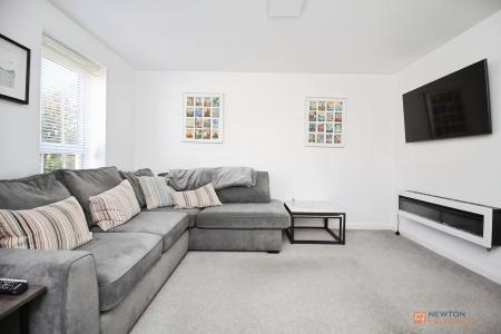 2 bedroom Semi-detached house for sale in Ettrick Way, Lubbesthorpe, LE19