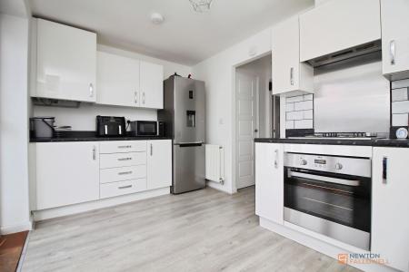 2 bedroom Semi-detached house for sale in Ettrick Way, Lubbesthorpe, LE19
