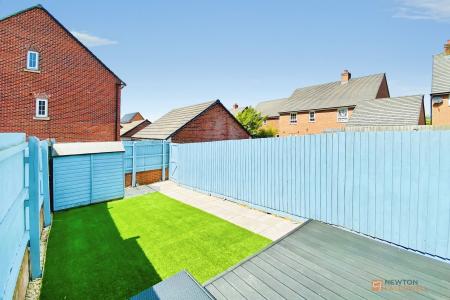 2 bedroom Semi-detached house for sale in Ettrick Way, Lubbesthorpe, LE19
