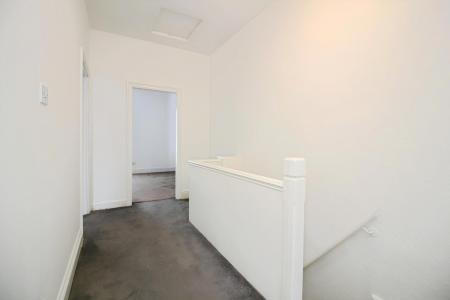 2 bedroom Terraced House for sale in Beaconsfield Road, Leicester, LE3