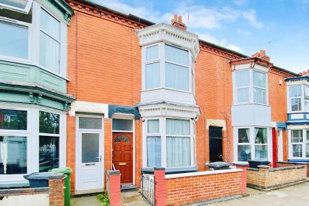 2 bedroom Terraced House for sale in Beaconsfield Road, Leicester, LE3