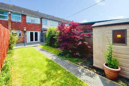 2 bedroom Terraced House for sale in Kings Walk, Leicester Forest East, LE3