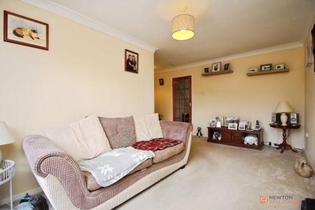 2 bedroom Terraced House for sale in Kings Walk, Leicester Forest East, LE3