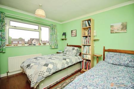 3 bedroom Detached house for sale in Priory Crescent, Leicester, LE3