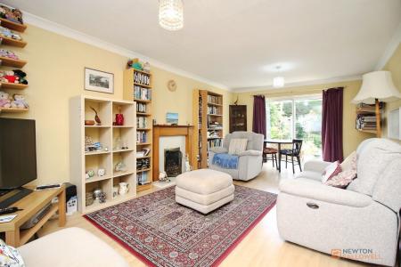 3 bedroom Detached house for sale in Priory Crescent, Leicester, LE3