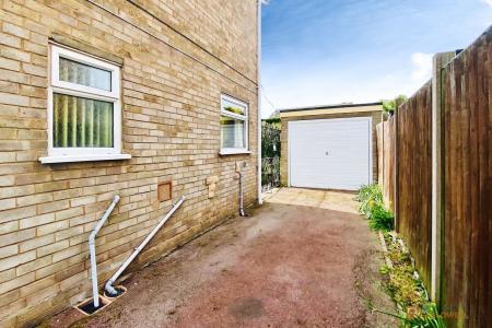 3 bedroom Detached house for sale in Priory Crescent, Leicester, LE3
