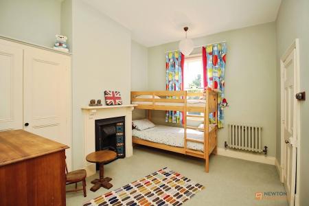 5 bedroom Detached house for sale in Kirkby Road, Barwell, LE9