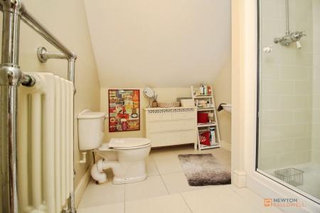 5 bedroom Detached house for sale in Kirkby Road, Barwell, LE9