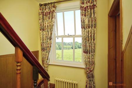 5 bedroom Detached house for sale in Kirkby Road, Barwell, LE9