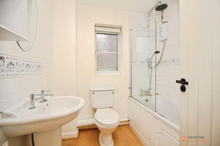 2 bedroom Semi-detached house for sale in Gavin Close, Braunstone, LE3