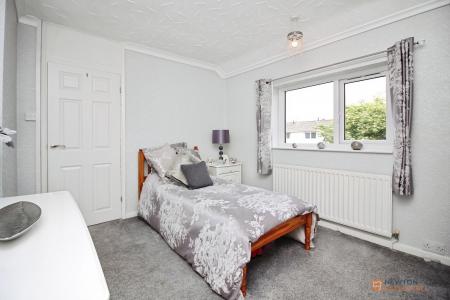 3 bedroom Semi-detached house for sale in New Parks Boulevard, Leicester, LE3