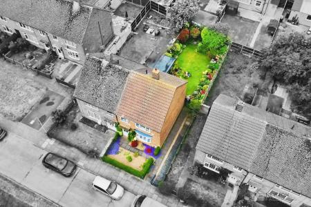 3 bedroom Semi-detached house for sale in New Parks Boulevard, Leicester, LE3