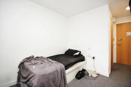 1 bedroom Flat for sale in Tudor Road, Tudor Studios, LE3