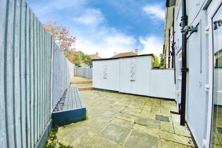 3 bedroom End of terrace house for sale in Liberty Road, Leicester, LE3