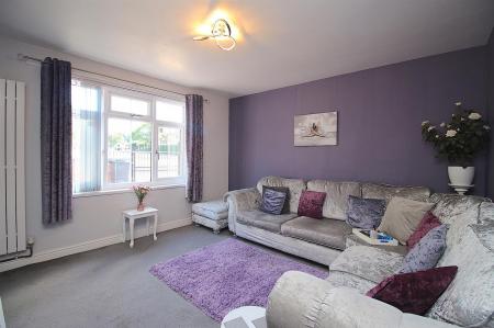 3 bedroom End of terrace house for sale in Liberty Road, Leicester, LE3