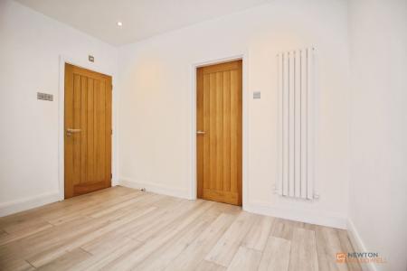 3 bedroom Semi-detached house for sale in Elwell Avenue, Barwell, LE9