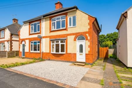 3 bedroom Semi-detached house for sale in Elwell Avenue, Barwell, LE9