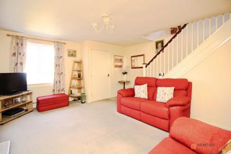 3 bedroom End of terrace house for sale in Darien Way, Braunstone, LE3