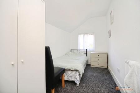 6 bedroom Terraced House for sale in Stanley Street, Barwell, LE9