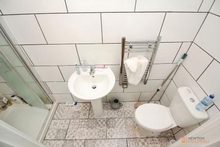 6 bedroom Terraced House for sale in Stanley Street, Barwell, LE9