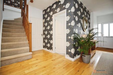 5 bedroom Detached house for sale in Markfield Road, Groby, LE6