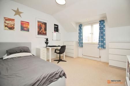 5 bedroom Detached house for sale in Markfield Road, Groby, LE6