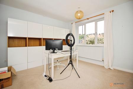 5 bedroom Detached house for sale in Markfield Road, Groby, LE6