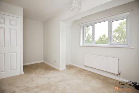 2 bedroom Semi-detached house for sale in The Littlefare, Thorpe Astley, LE3