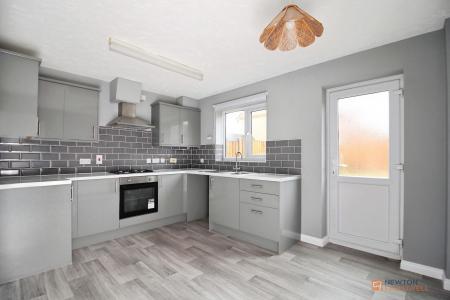 2 bedroom Semi-detached house for sale in The Littlefare, Thorpe Astley, LE3