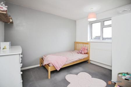 3 bedroom Semi-detached house for sale in Primrose Way, Kirby Muxloe, LE9