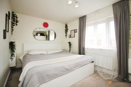 2 bedroom Terraced House for sale in North Esk Way, Lubbesthorpe, LE19