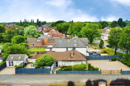 Grange Avenue, Leicester Forest East, LE3