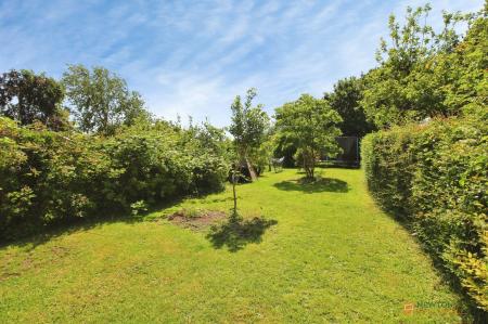 3 bedroom Semi-detached house for sale in Sketchley Road, Burbage, LE10