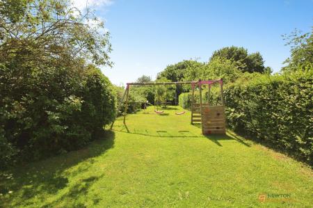 3 bedroom Semi-detached house for sale in Sketchley Road, Burbage, LE10