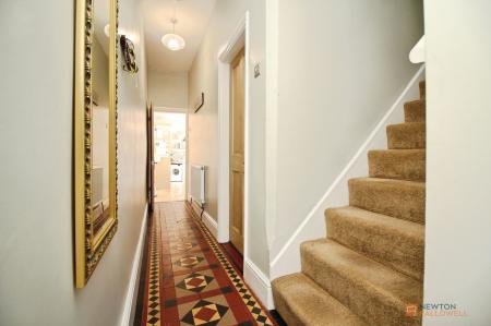 3 bedroom End of terrace house for sale in St. Pauls Road, Leicester, LE3