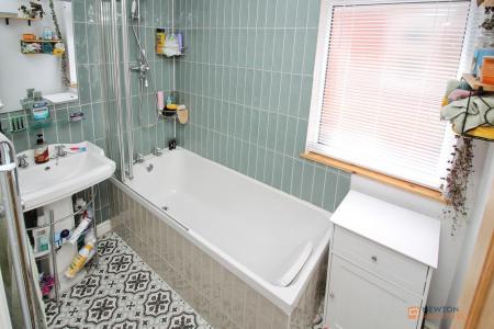 3 bedroom End of terrace house for sale in St. Pauls Road, Leicester, LE3
