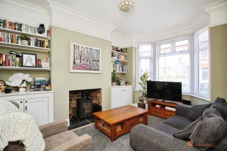 3 bedroom End of terrace house for sale in St. Pauls Road, Leicester, LE3