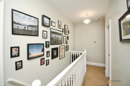 3 bedroom End of terrace house for sale in St. Pauls Road, Leicester, LE3