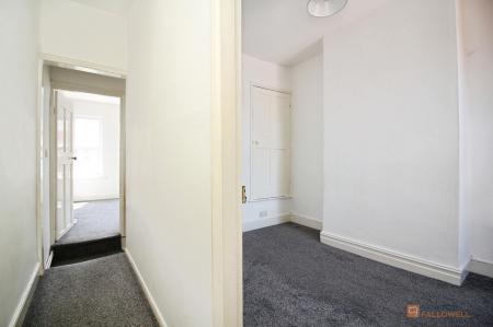 3 bedroom Terraced House for sale in Lansdowne Road, Leicester, LE2