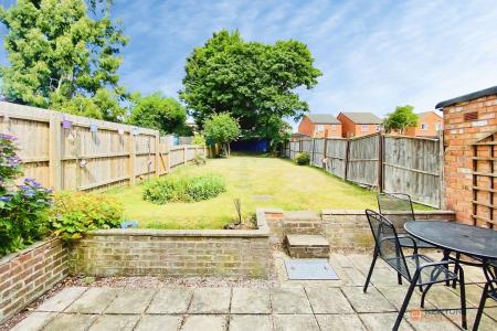 3 bedroom Terraced House for sale in Valence Road, Leicester, LE3