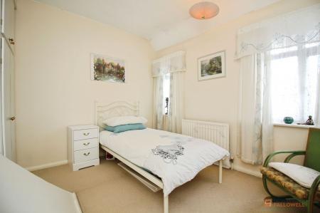 3 bedroom Terraced House for sale in Valence Road, Leicester, LE3
