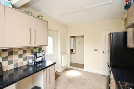 2 bedroom Detached bungalow for sale in Woodcote Road, Braunstone Town, Leicester, LE3