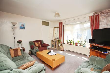 3 bedroom Semi-detached house for sale in Lamen Road, Leicester, LE3