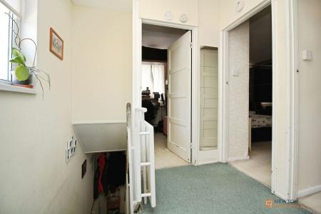 3 bedroom Semi-detached house for sale in Lamen Road, Leicester, LE3
